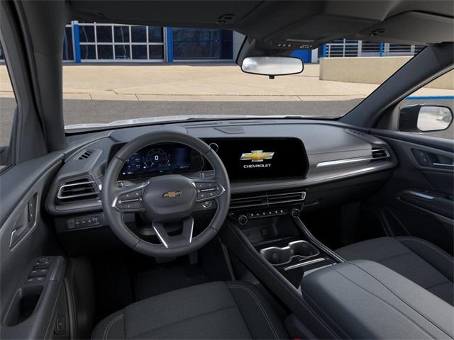 2025 Chevrolet Traverse Vehicle Photo in ENGLEWOOD, CO 80113-6708