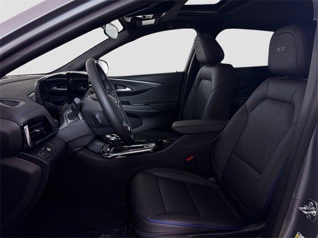 2025 Buick Envista Vehicle Photo in PUYALLUP, WA 98371-4149