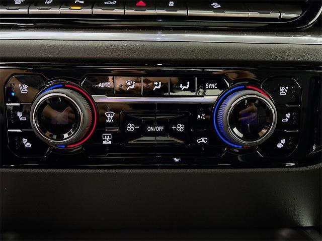 2025 Chevrolet Silverado 3500 HD Vehicle Photo in PUYALLUP, WA 98371-4149