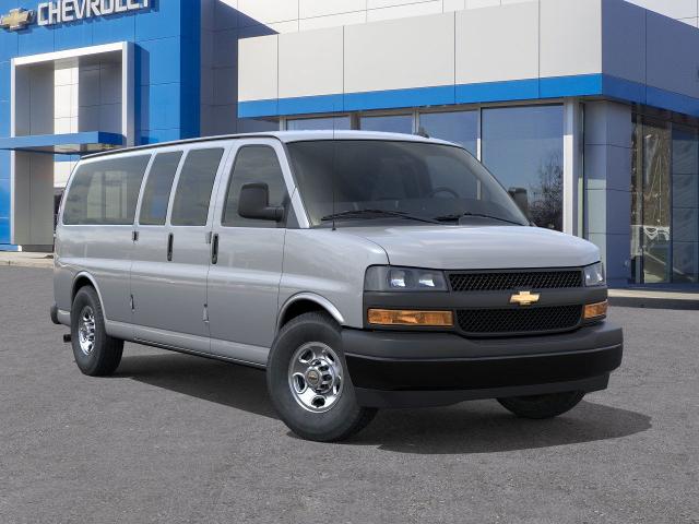 2025 Chevrolet Express Cargo 3500 Vehicle Photo in DANBURY, CT 06810-5034