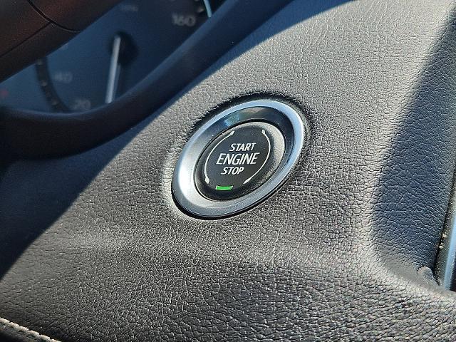 2022 Cadillac XT4 Vehicle Photo in TREVOSE, PA 19053-4984