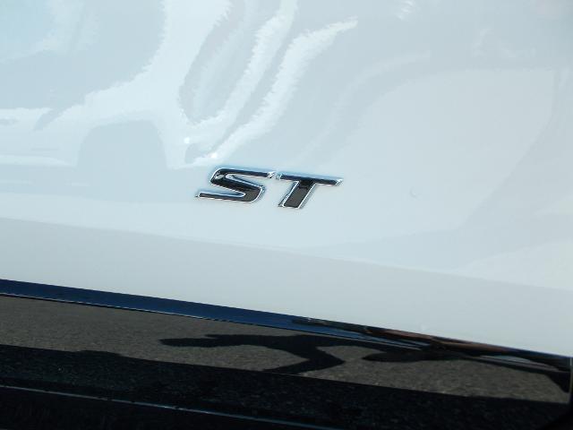 2026 Buick Encore GX Vehicle Photo in LOWELL, MA 01852-4336