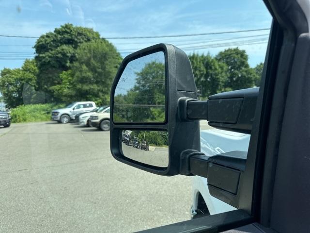 2024 Ford Super Duty F-350 DRW Vehicle Photo in Webster, MA 01570-1415