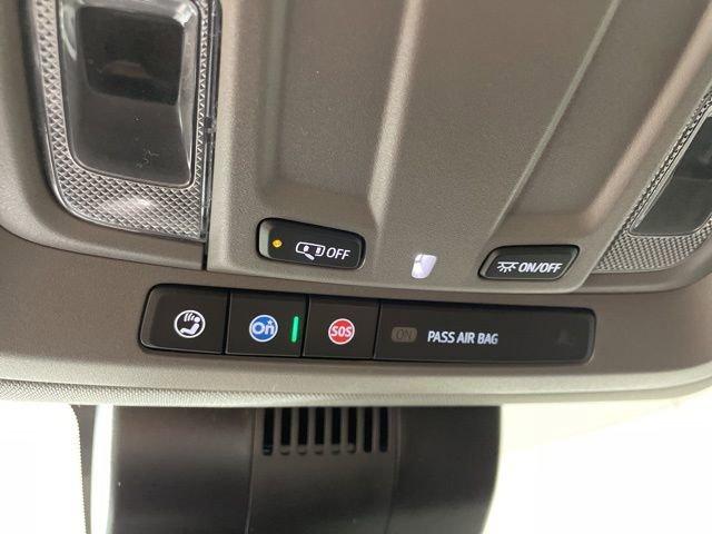 2025 Chevrolet Silverado 1500 Vehicle Photo in PHOENIX, AZ 85014-3381