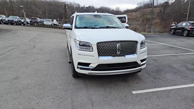 2021 Lincoln Navigator L Vehicle Photo in Pleasant Hills, PA 15236