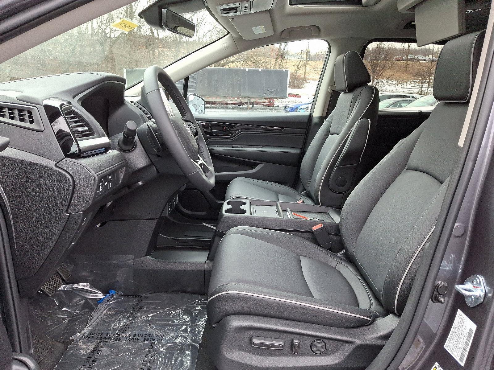 2025 Honda Odyssey Vehicle Photo in Harrisburg, PA 17111