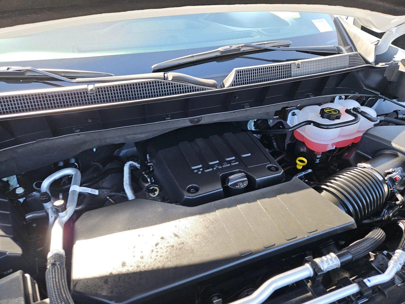 2025 Chevrolet Silverado 1500 Vehicle Photo in MESA, AZ 85206-4395