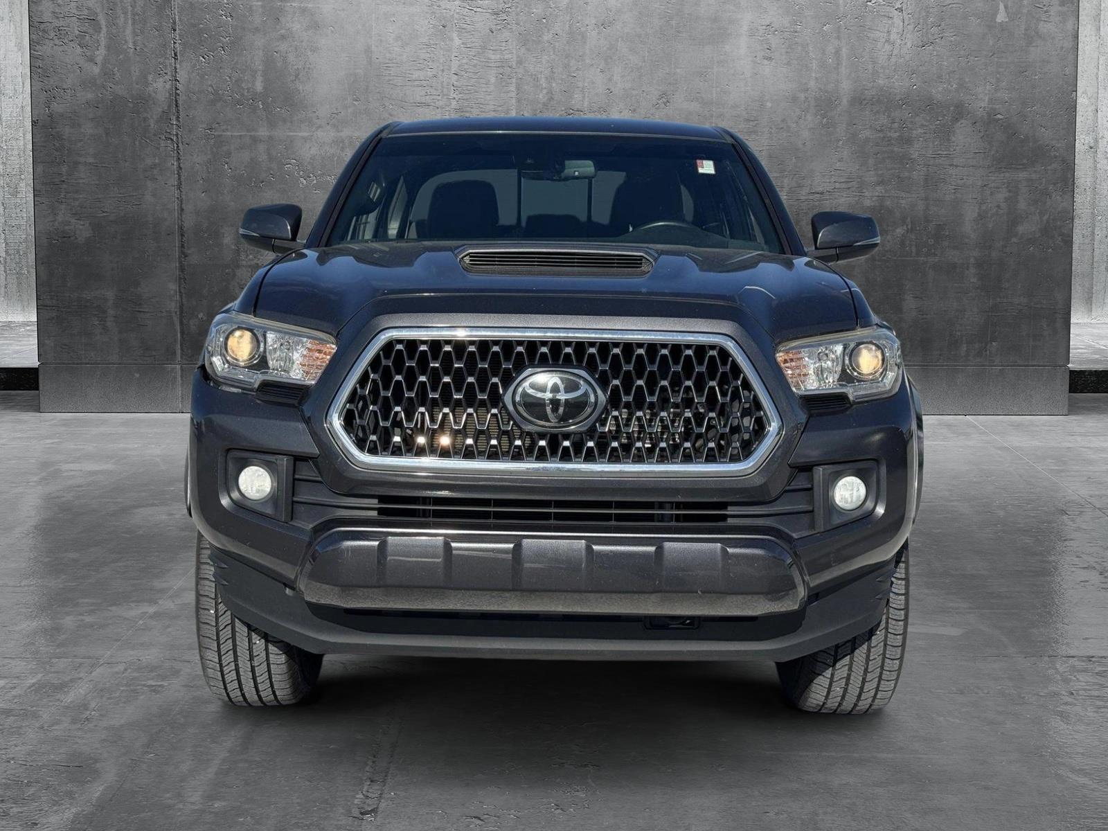 2019 Toyota Tacoma 2WD Vehicle Photo in Ft. Myers, FL 33907