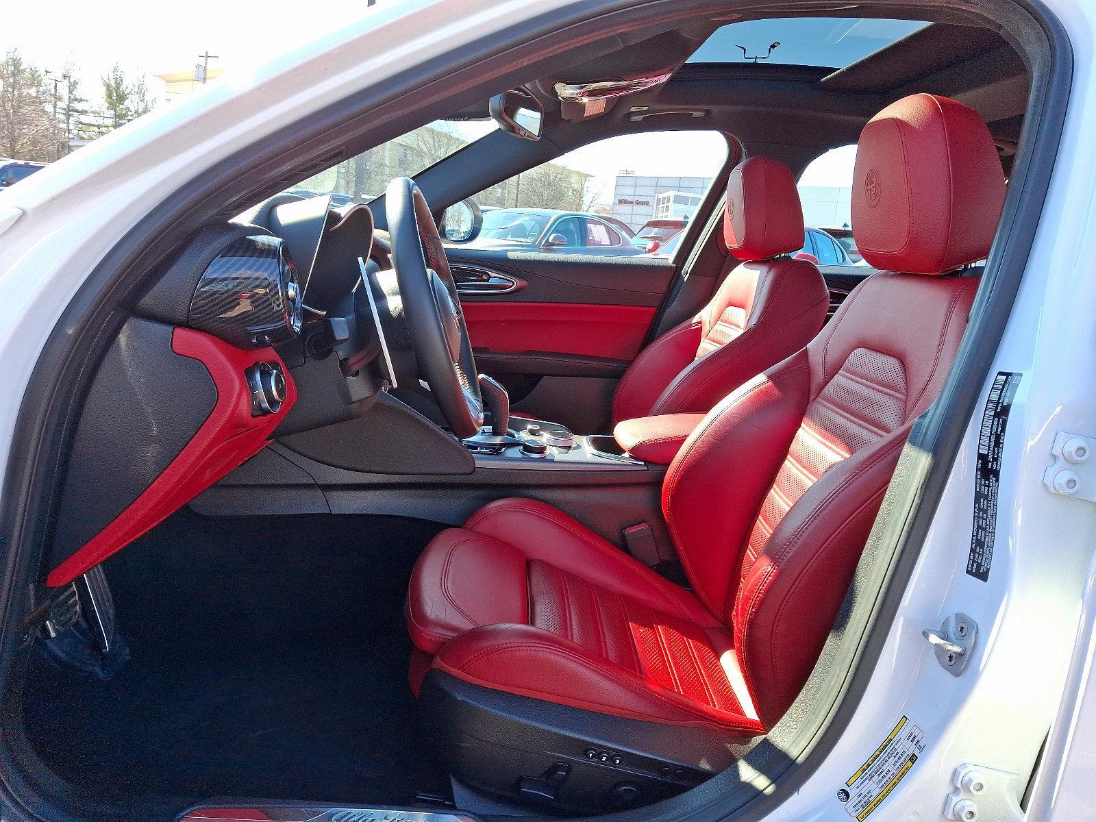 2020 Alfa Romeo Giulia Vehicle Photo in Willow Grove, PA 19090