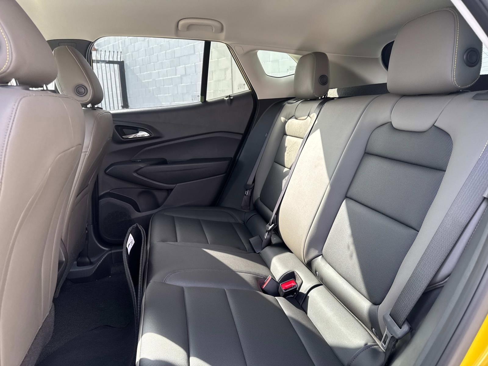 2025 Chevrolet Trax Vehicle Photo in LOS ANGELES, CA 90007-3794