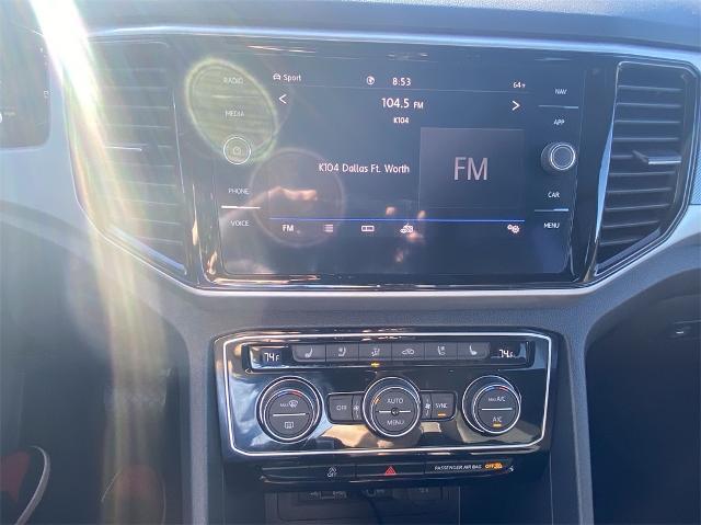 2020 Volkswagen Atlas Cross Sport Vehicle Photo in Greenville, TX 75402