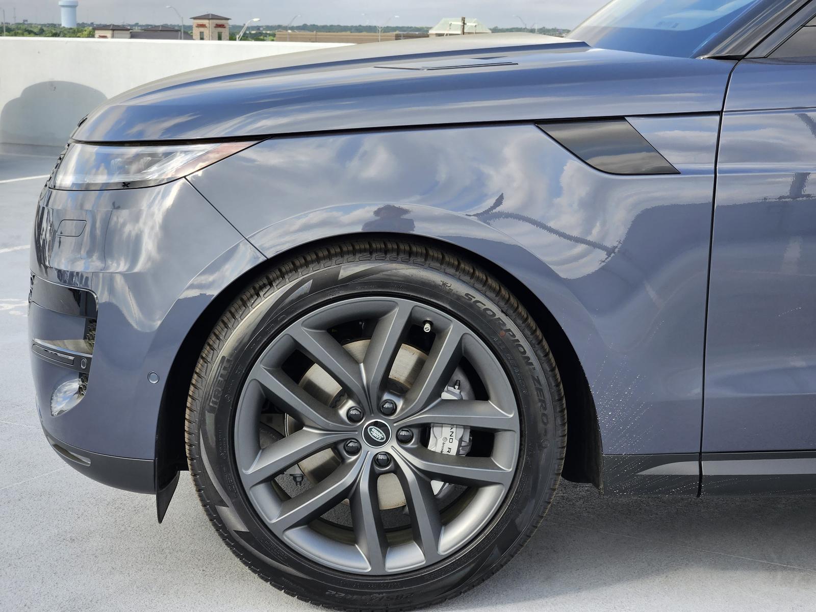 2025 Range Rover Sport Vehicle Photo in AUSTIN, TX 78717