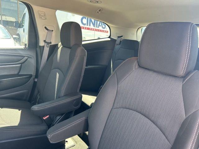 2015 Chevrolet Traverse Vehicle Photo in MEDINA, OH 44256-9631