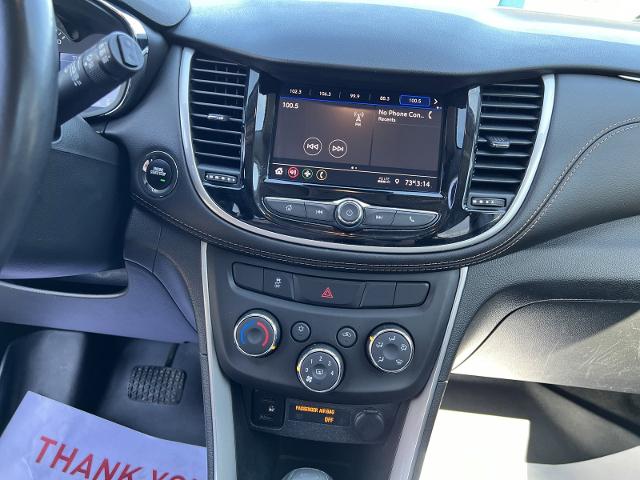 2020 Chevrolet Trax Vehicle Photo in MASSENA, NY 13662-2255