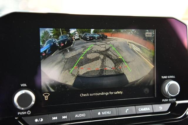 2025 Nissan Pathfinder Vehicle Photo in Ballwin, MO 63011