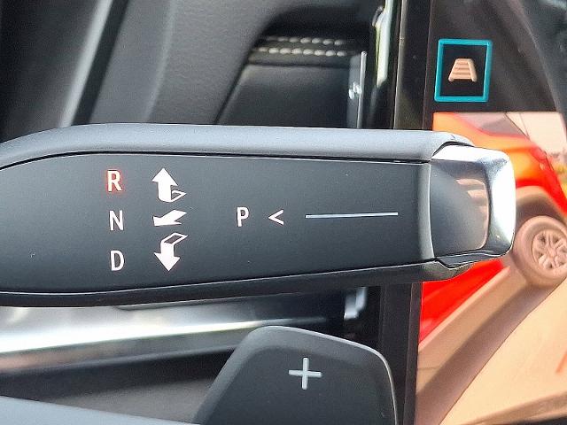 2025 GMC Terrain Vehicle Photo in TREVOSE, PA 19053-4984