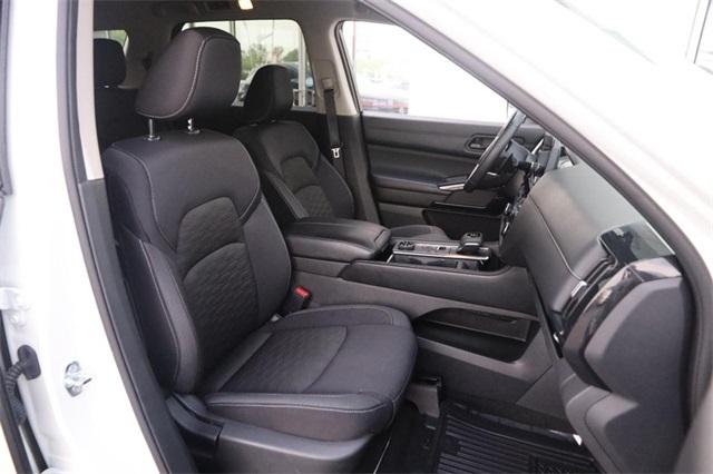 2023 Nissan Pathfinder Vehicle Photo in Hazelwood, MO 63042