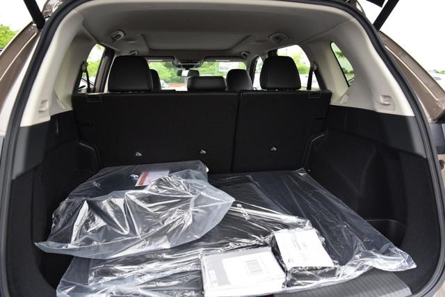 2025 Nissan Rogue Vehicle Photo in Ballwin, MO 63011
