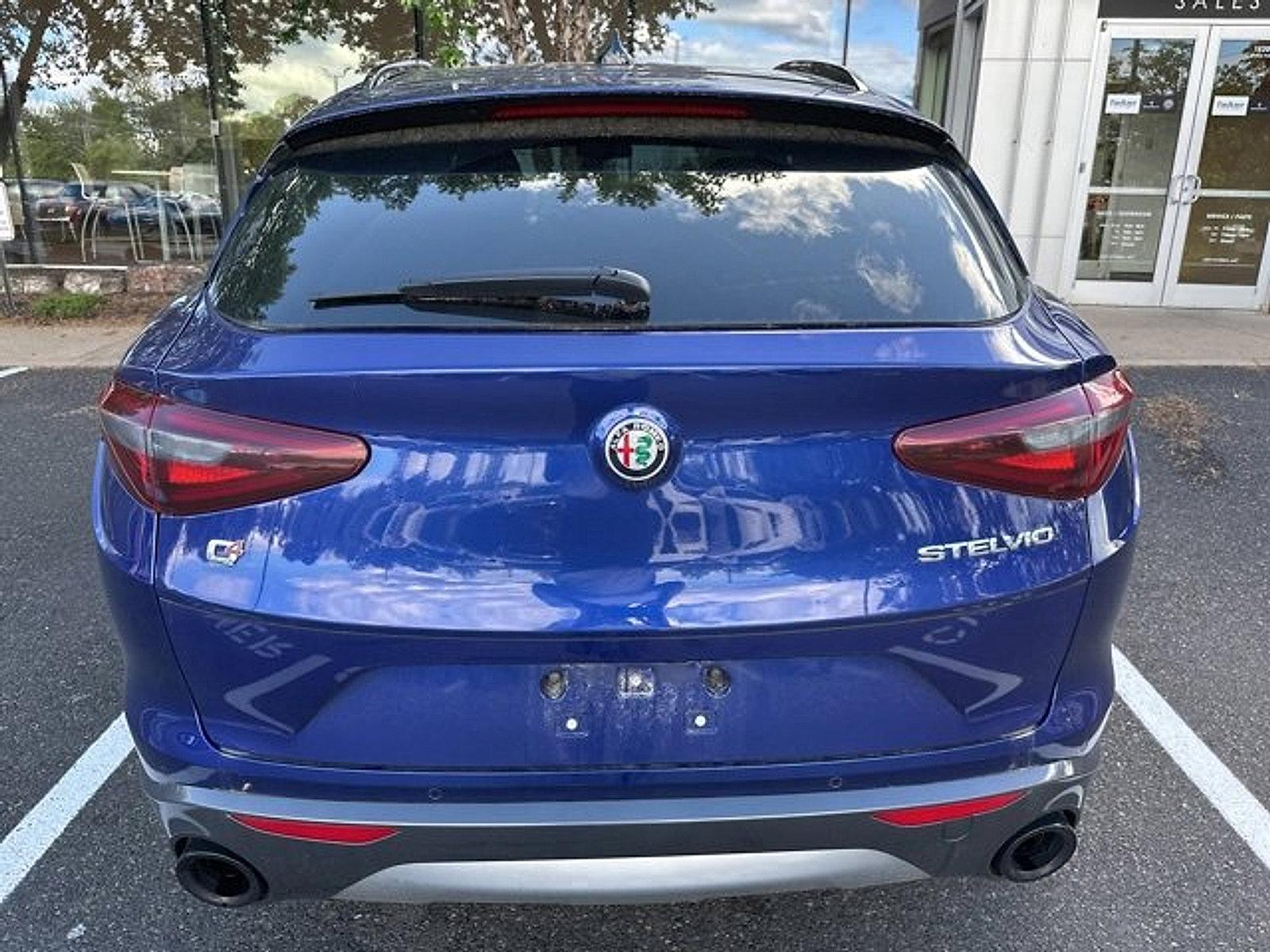 2022 Alfa Romeo Stelvio Vehicle Photo in Willow Grove, PA 19090