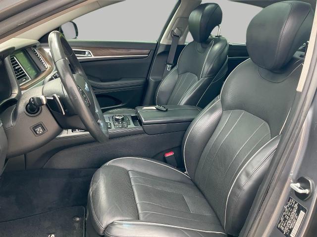 2016 Hyundai GENESIS Vehicle Photo in Kaukauna, WI 54130