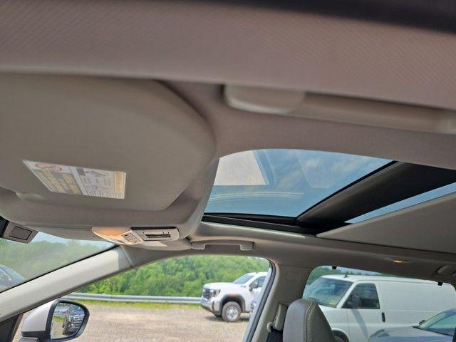 2021 Nissan Rogue Vehicle Photo in Pleasant Hills, PA 15236