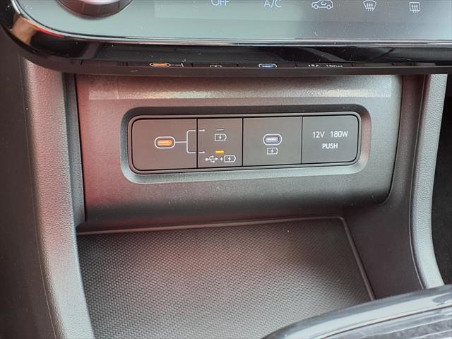 2025 Hyundai TUCSON Hybrid Vehicle Photo in Peoria, IL 61615