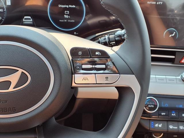 2025 Hyundai ELANTRA Hybrid Vehicle Photo in Peoria, IL 61615