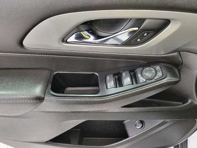 2022 Chevrolet Traverse Vehicle Photo in NEENAH, WI 54956-2243