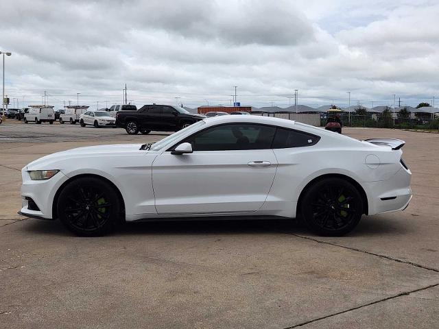 2016 Ford Mustang Vehicle Photo in DENTON, TX 76210-9321