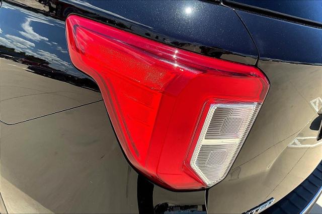 2023 Ford Explorer Vehicle Photo in Grapevine, TX 76051