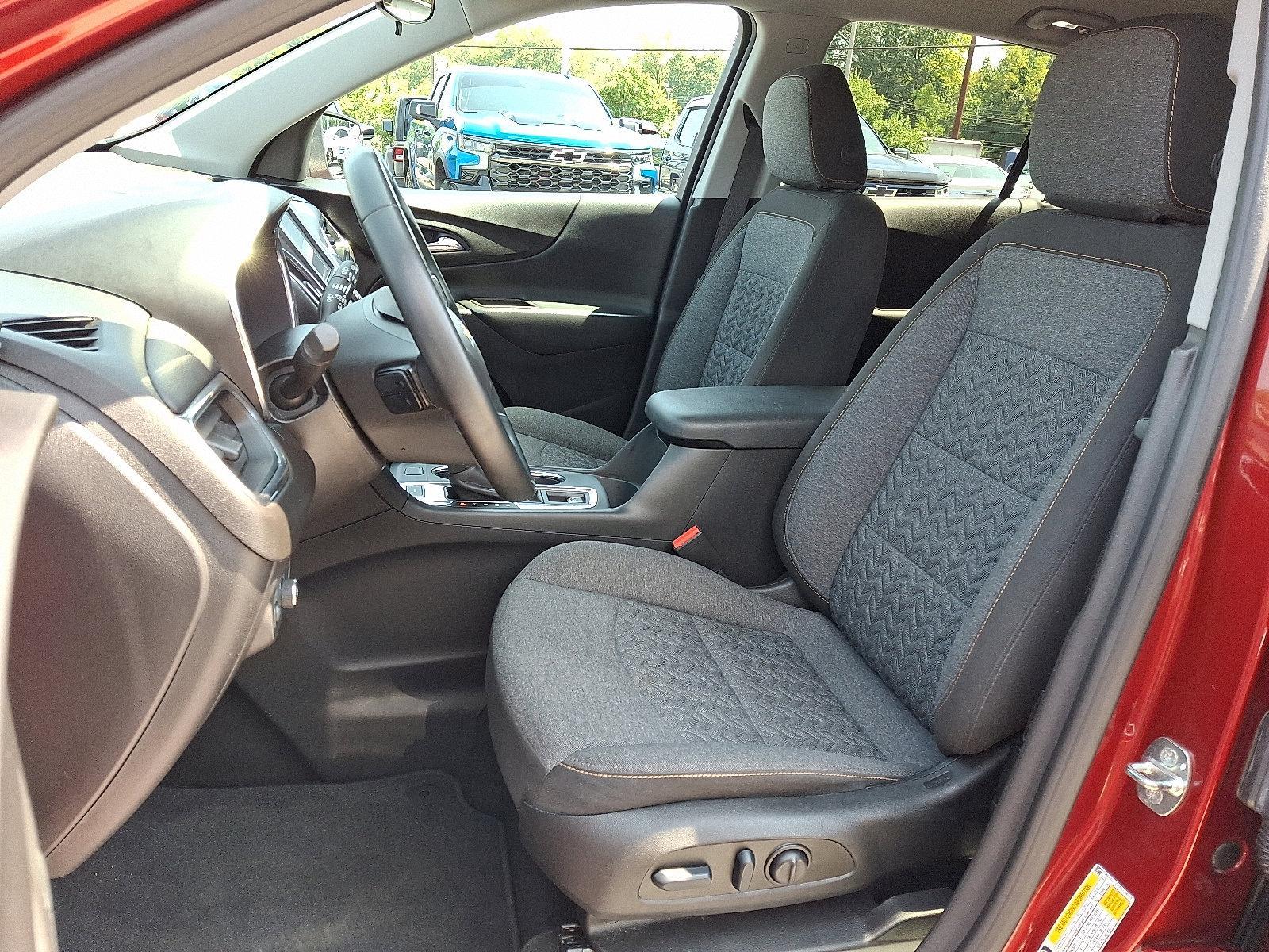 2023 Chevrolet Equinox Vehicle Photo in BETHLEHEM, PA 18017-9401