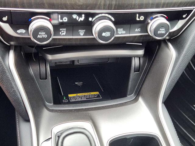 2022 Honda Accord Sedan Vehicle Photo in DENTON, TX 76210-9321