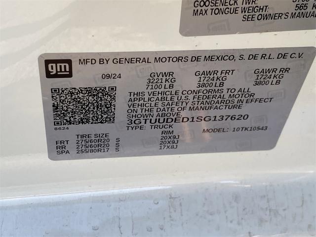 2025 GMC Sierra 1500 Vehicle Photo in GOODYEAR, AZ 85338-1310