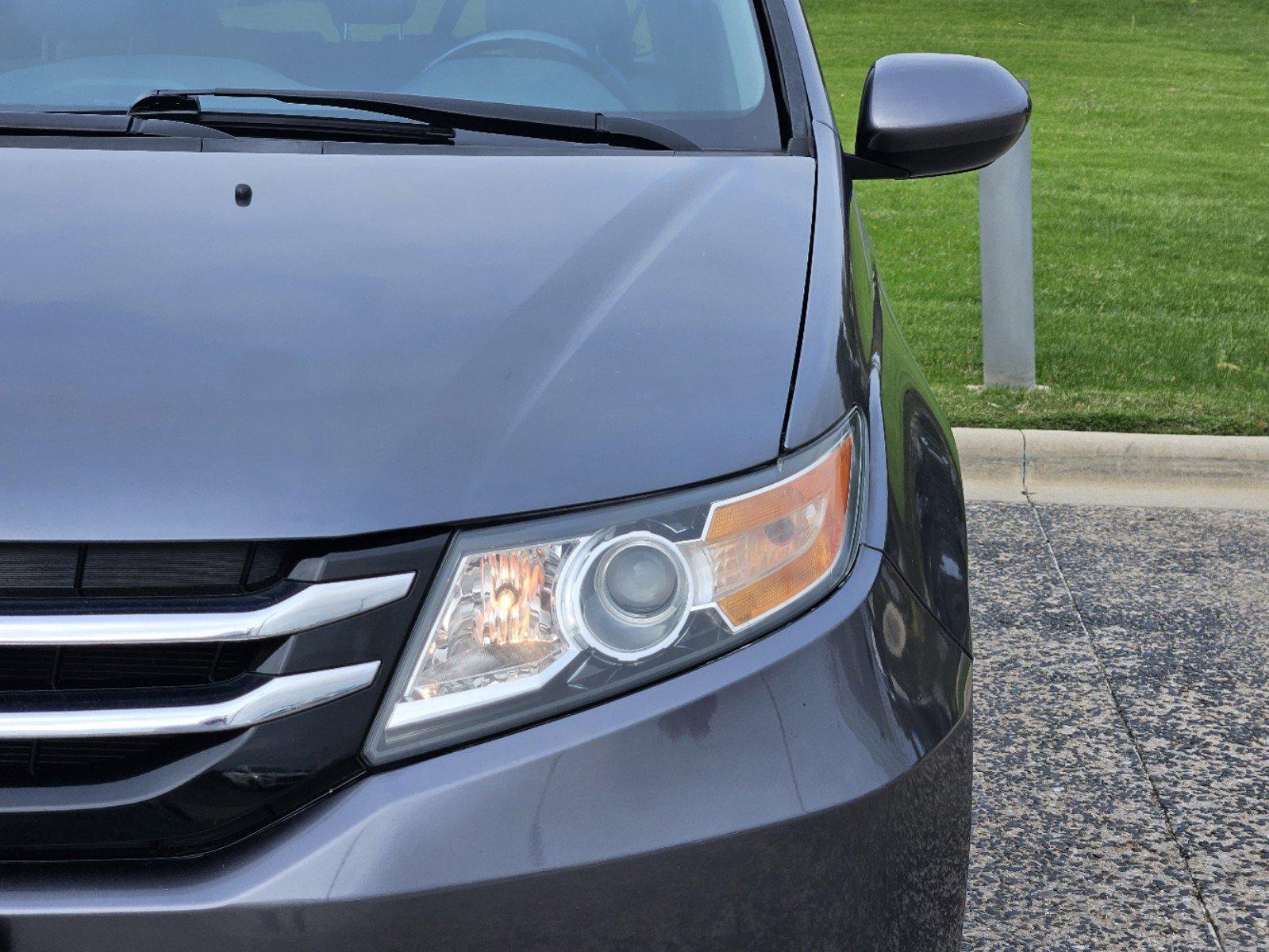 2016 Honda Odyssey Vehicle Photo in FORT WORTH, TX 76132