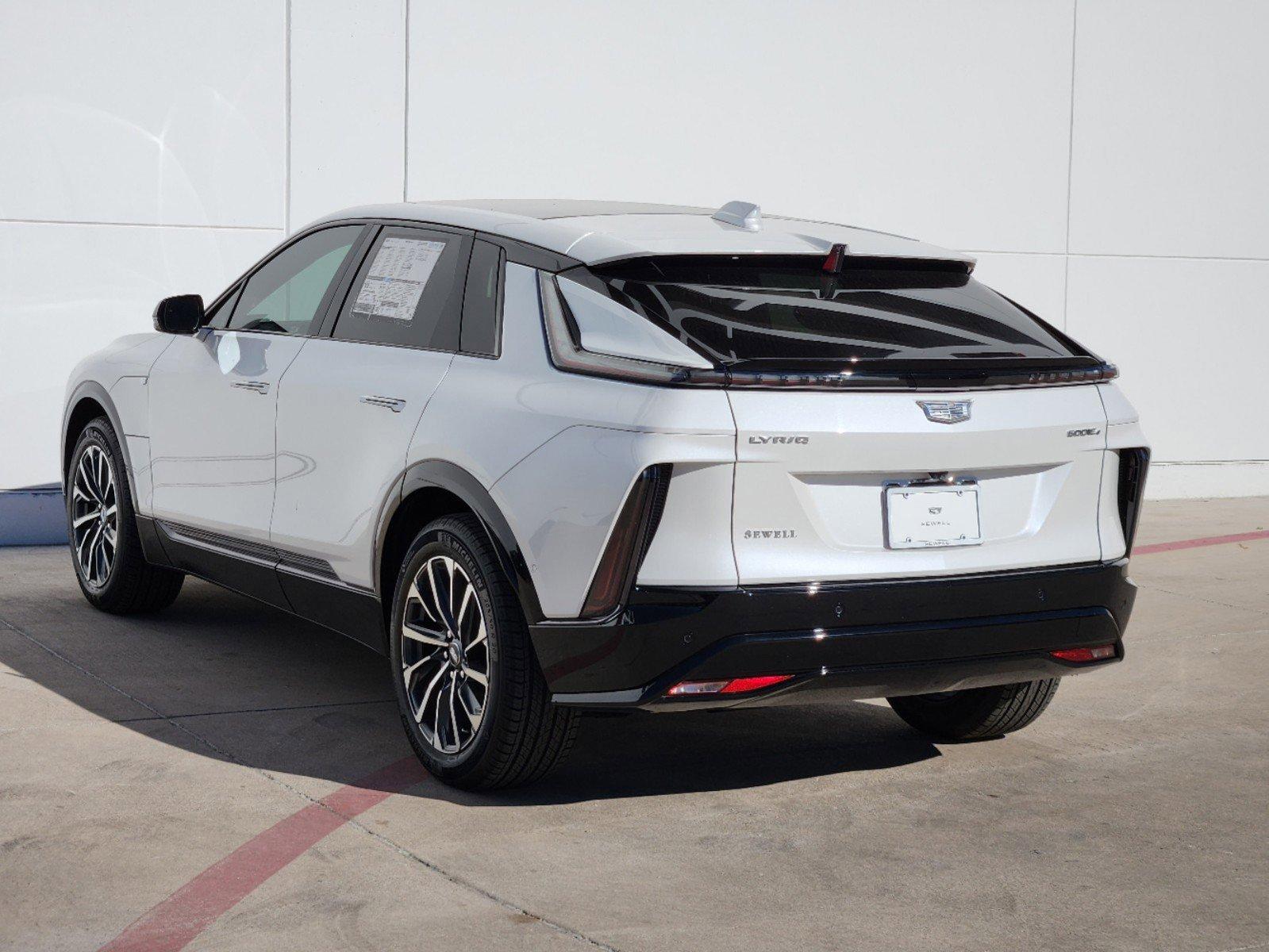 2025 Cadillac LYRIQ Vehicle Photo in GRAPEVINE, TX 76051-8302