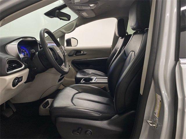 2023 Chrysler Pacifica Vehicle Photo in PORTLAND, OR 97225-3518