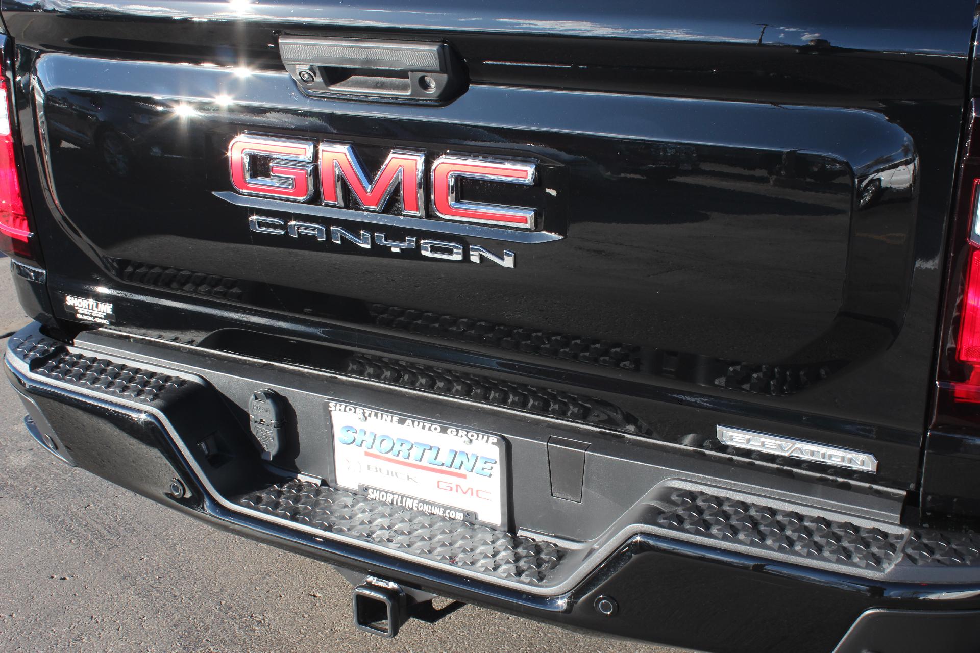 2025 GMC Canyon Vehicle Photo in AURORA, CO 80012-4011