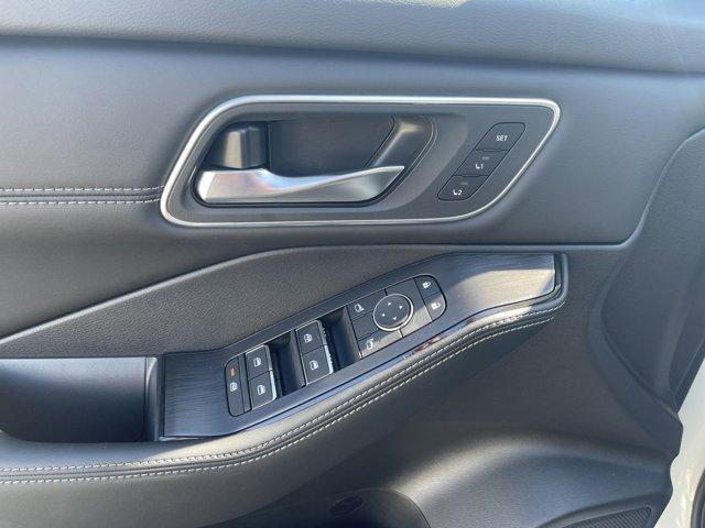 2025 Nissan Rogue Vehicle Photo in Flemington, NJ 08822
