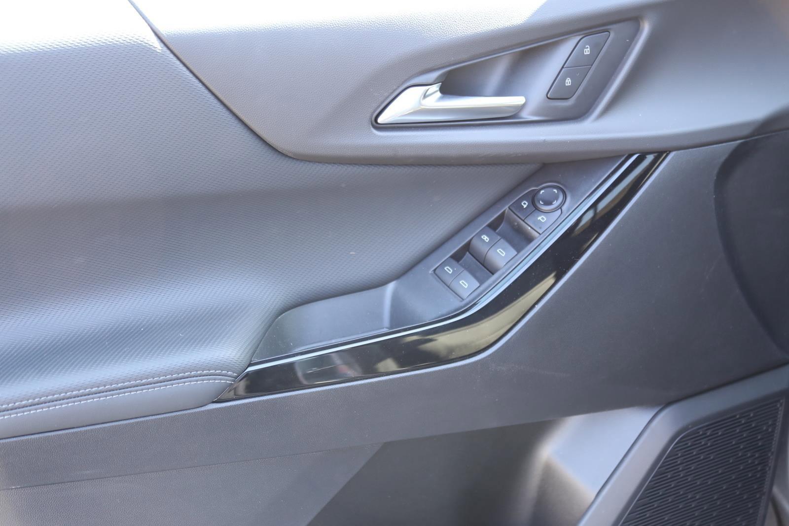 2025 Chevrolet Equinox Vehicle Photo in LOS ANGELES, CA 90007-3794