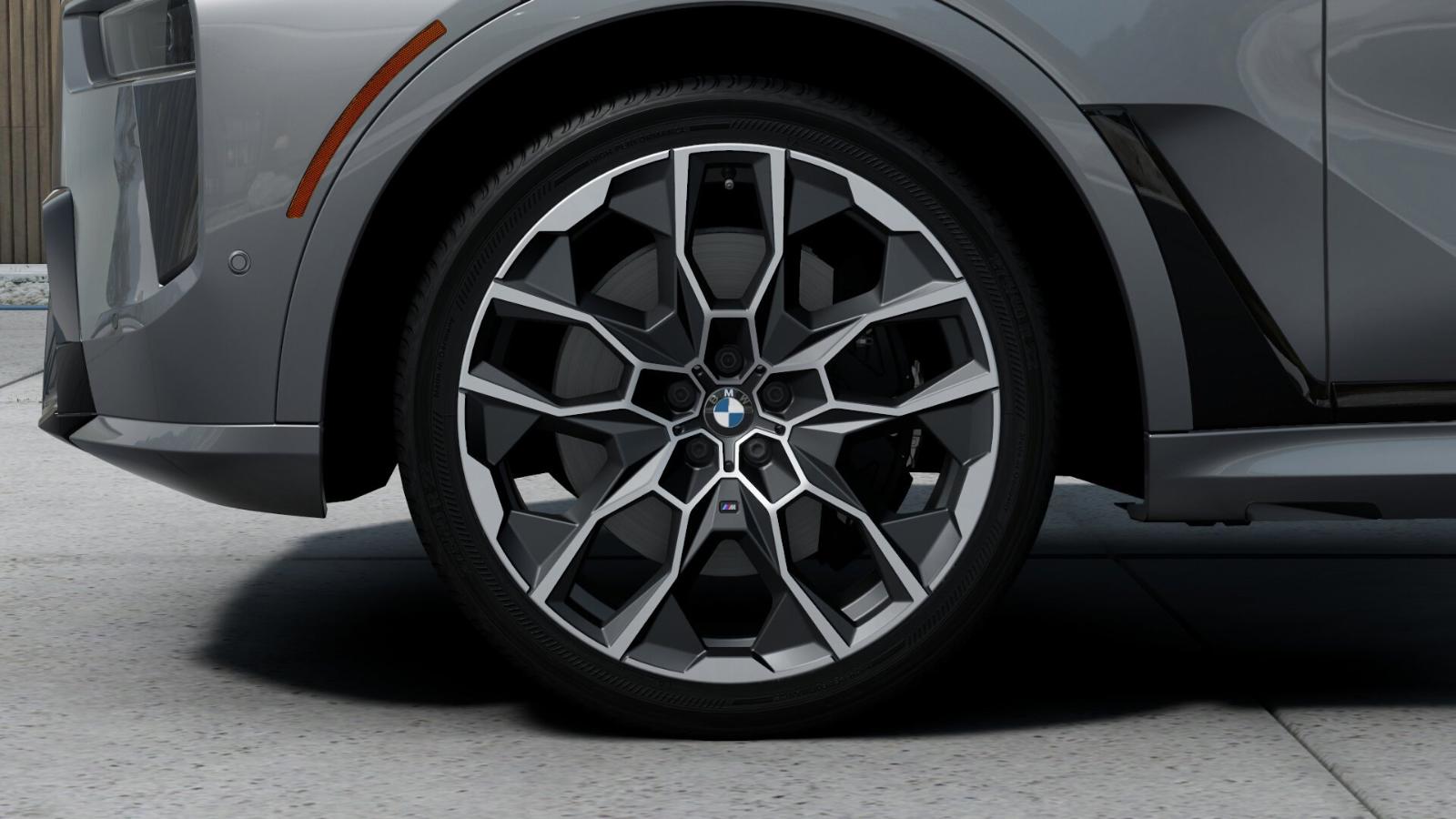 2026 BMW X7 xDrive40i Vehicle Photo in GRAPEVINE, TX 76051
