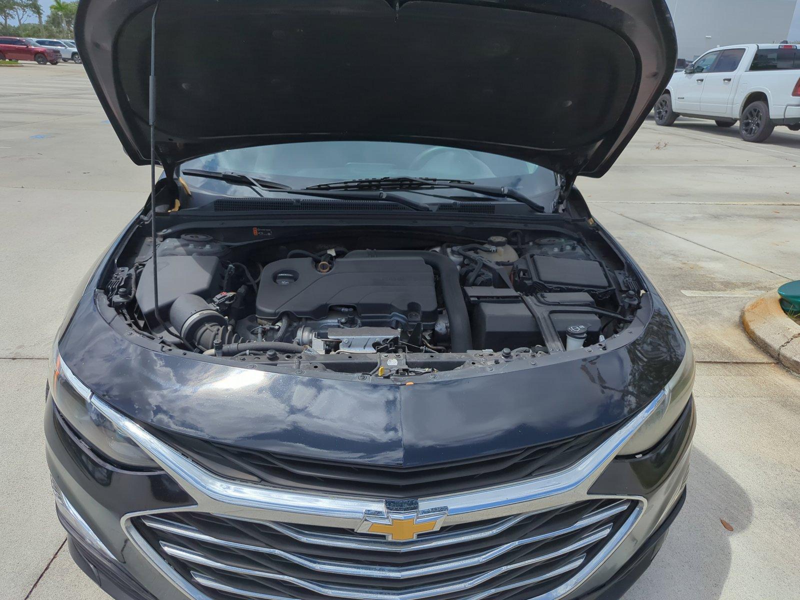2019 Chevrolet Malibu Vehicle Photo in Pembroke Pines, FL 33027