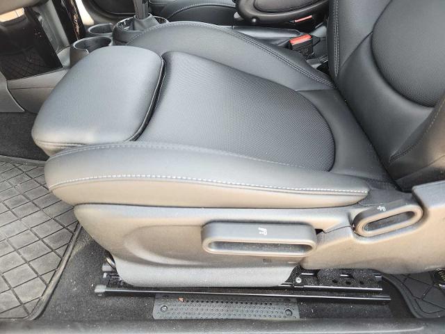 2023 MINI Cooper S Hardtop 2 Door Vehicle Photo in PLANO, TX 75024