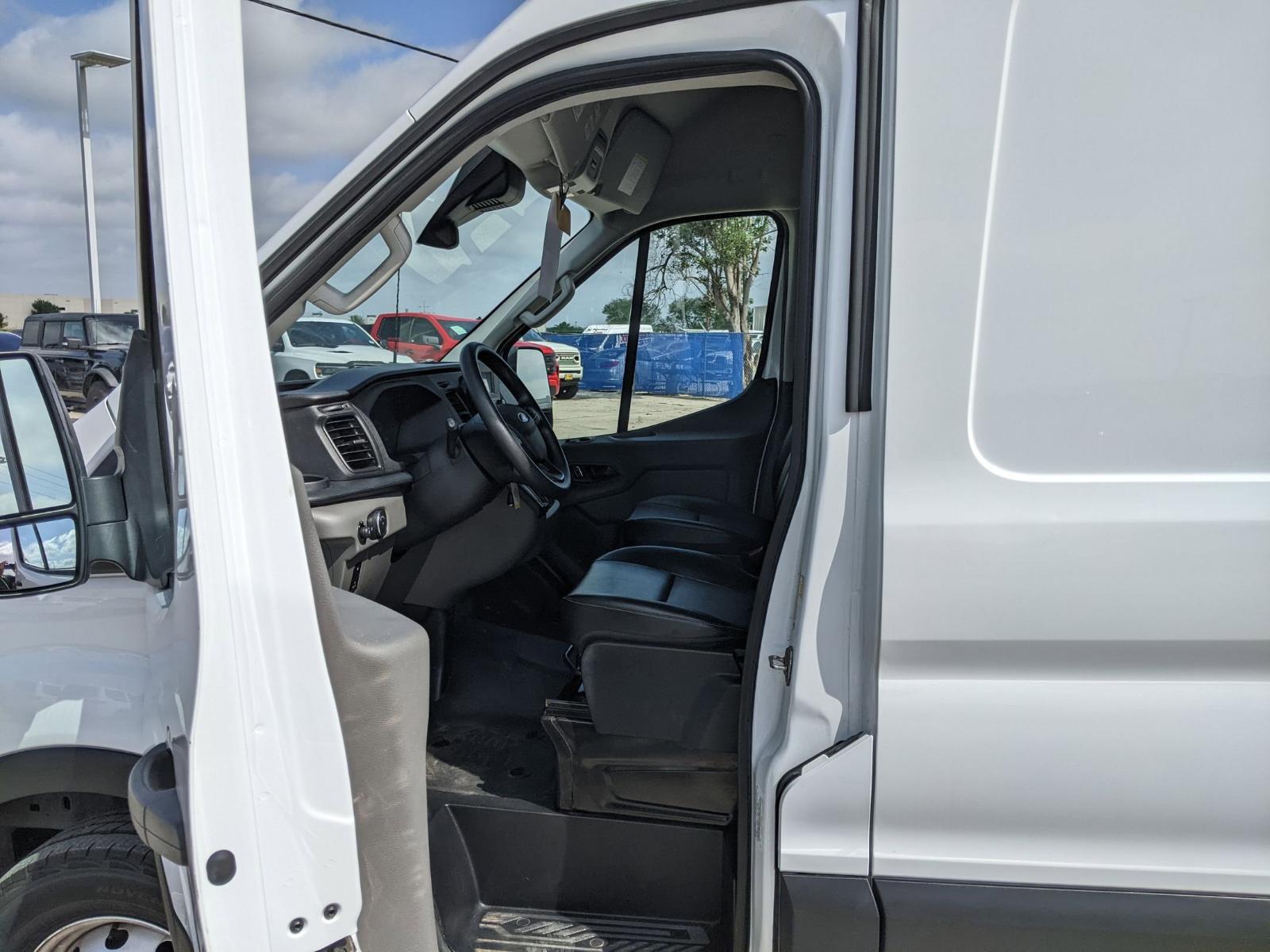 2023 Ford Transit Cargo Van Vehicle Photo in Seguin, TX 78155