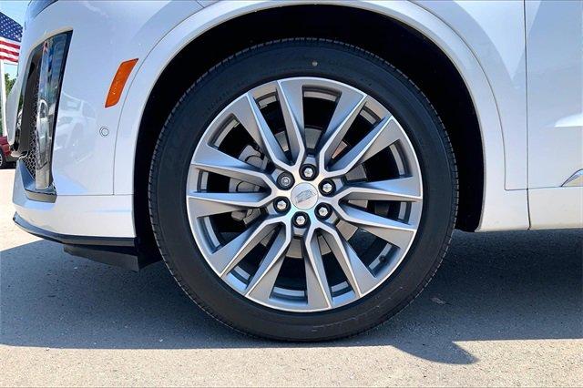 2020 Cadillac XT6 Vehicle Photo in KANSAS CITY, MO 64114-4502