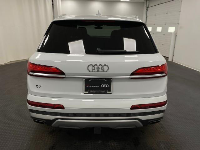 2025 Audi Q7 Vehicle Photo in Appleton, WI 54913