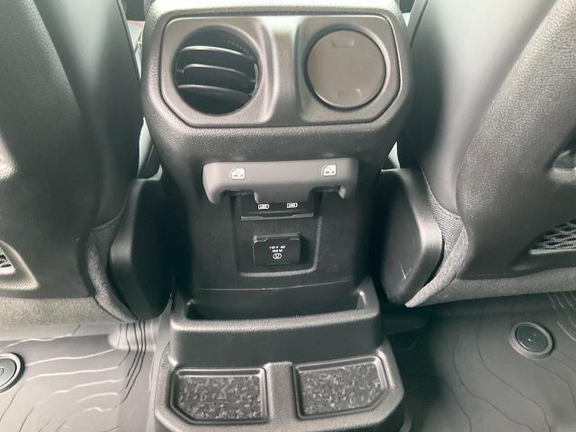 2025 Jeep Wrangler Vehicle Photo in Kaukauna, WI 54130