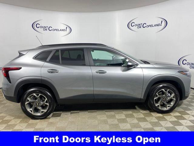 2025 Chevrolet Trax Vehicle Photo in BROCKTON, MA 02301-7113