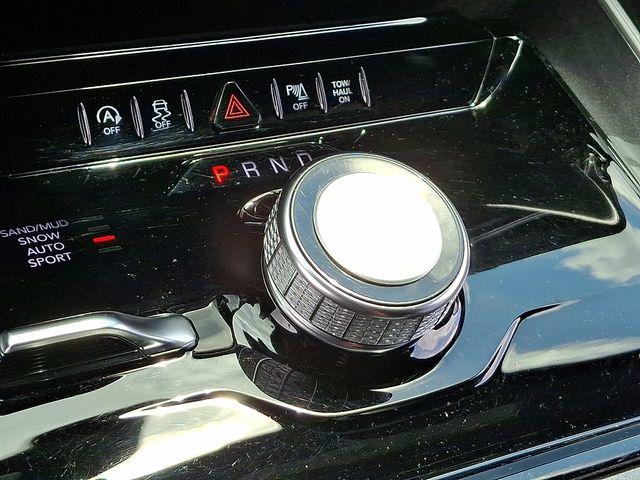 2022 Jeep Wagoneer Vehicle Photo in DANBURY, CT 06810-5034