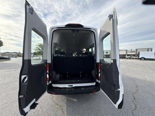 2022 Ford Transit Passenger Wagon Vehicle Photo in BENTONVILLE, AR 72712-4322