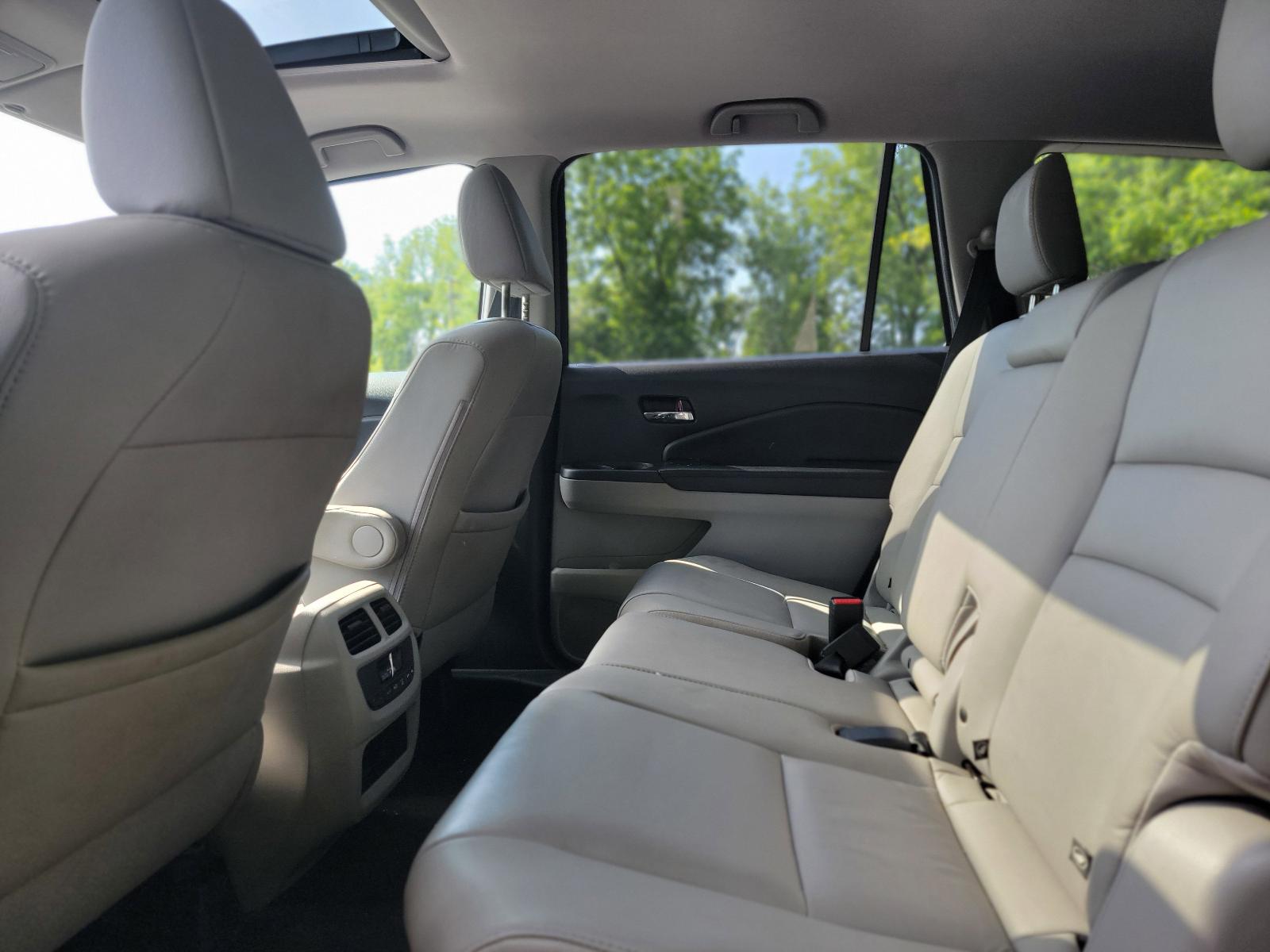 2018 Honda Pilot Vehicle Photo in Harrisburg, PA 17111